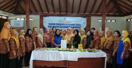 TP PKK KALURAHAN BENDUNGAN MENDAPAT PELATIHAN OLAHAN MAKANAN BERBAHAN LOKAL